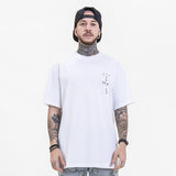 Model wearing front view of white travis scott look mom i can fly t-shirt.